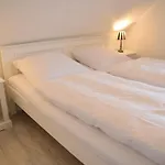 Wohnung im Dachgeschoss am Ortsrand von Wenningstedt.